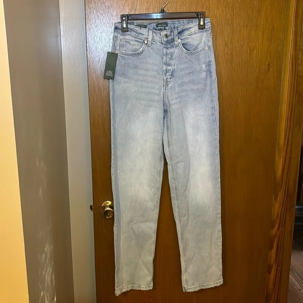 Wild Fable Super High-Rise Straight Jeans Size 4 NWT